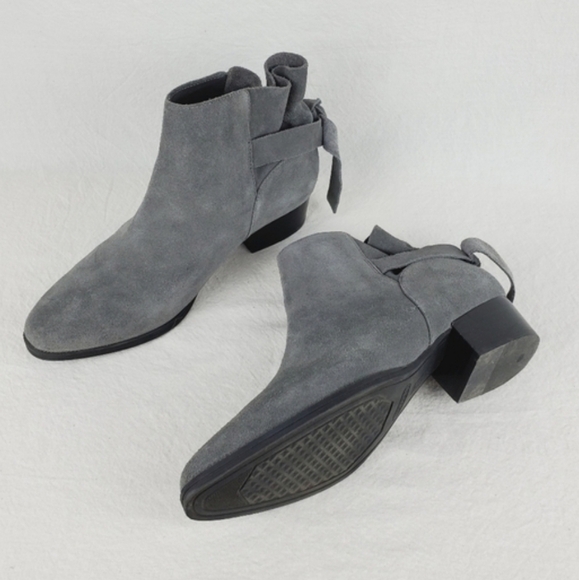 Aerosoles crosswalk grey leather ankle bootie size 7.5 W - Picture 1 of 13